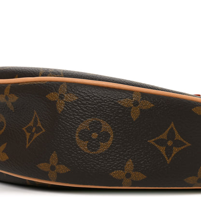 Louis Vuitton Monogram Loop 9 of 9