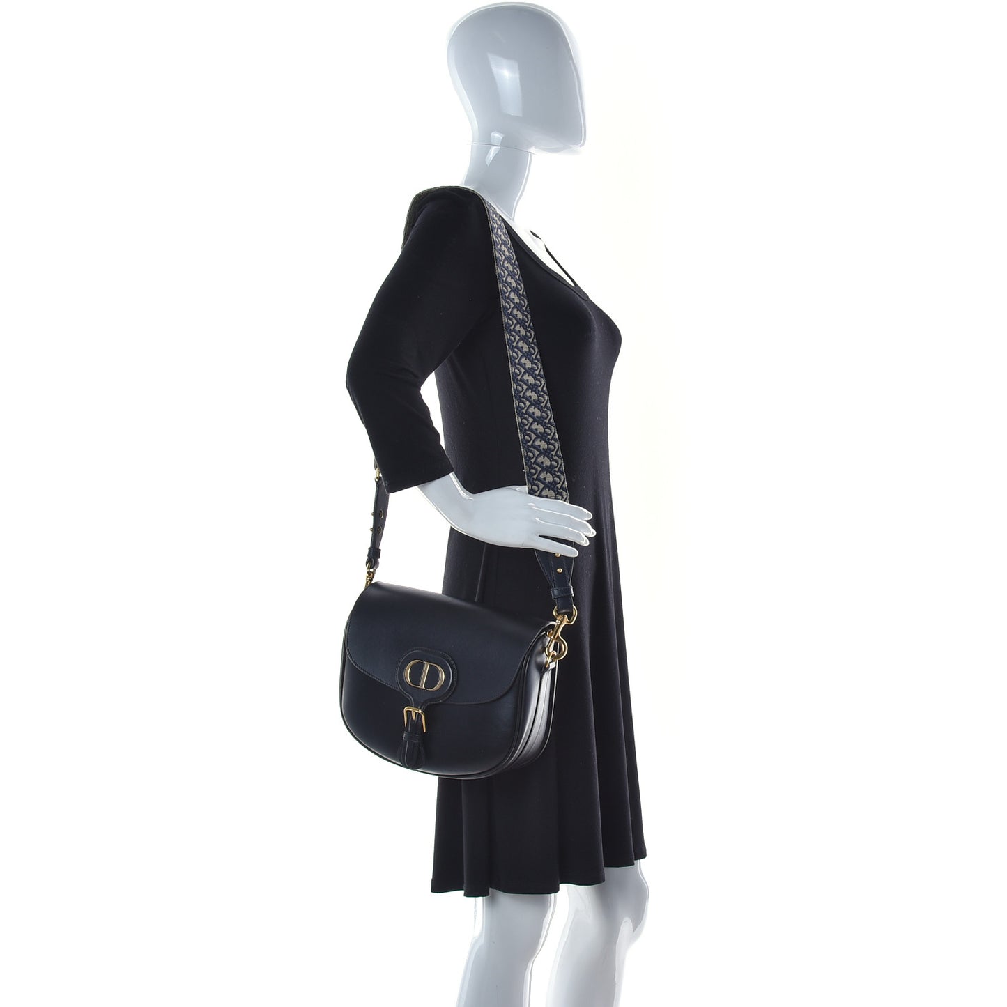 Box Calfskin Large Bobby Flap Black
