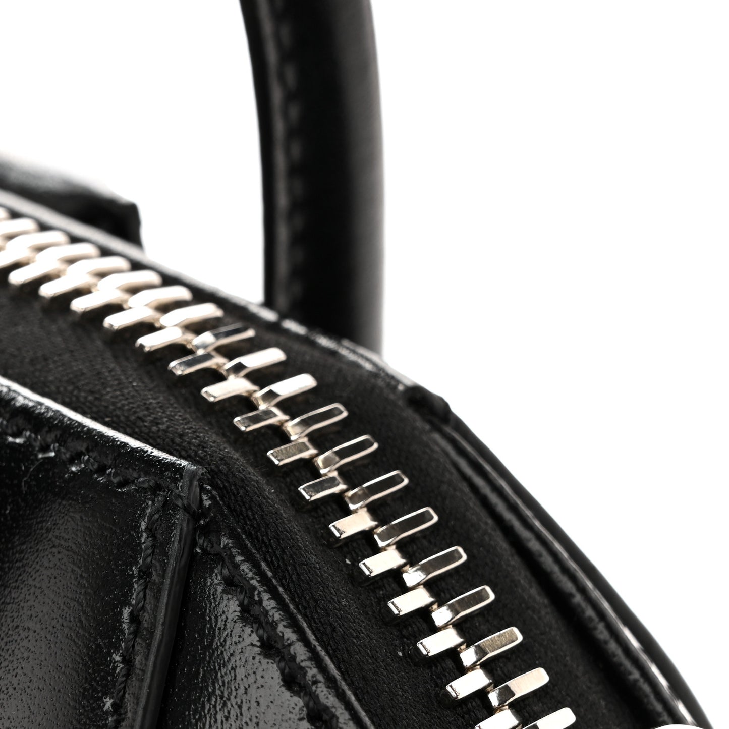 Shiny Lord Calfskin Mini Antigona Black