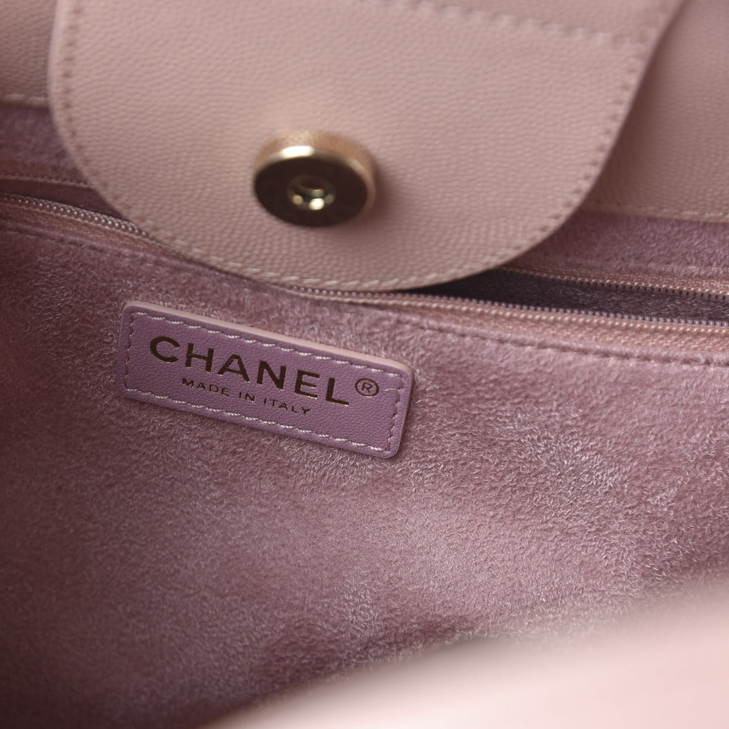 Caviar Small Studded Deauville Tote Light Pink