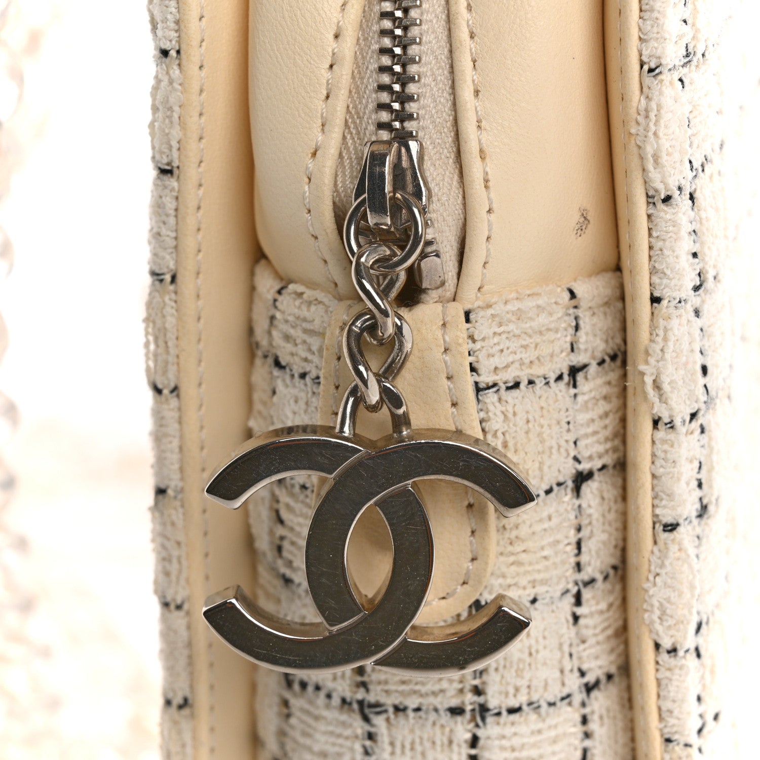 Chanel Tweed Resin Small Zipped Shopping Bag White Black 14 of 14