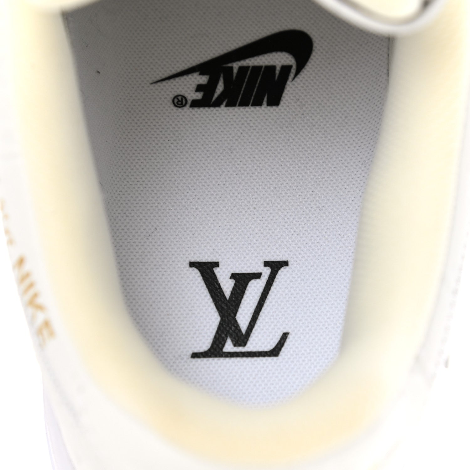 Louis Vuitton X NIKE AIR FORCE 1 Calfskin Monogram Mens Low Top Sneakers 7 White 7 of 10