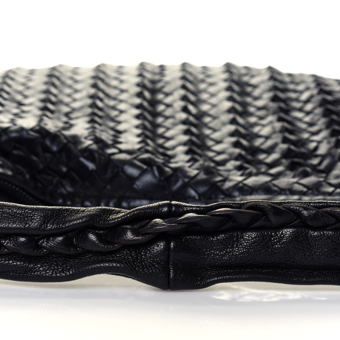 Nappa Intrecciato Medium Veneta Hobo Black