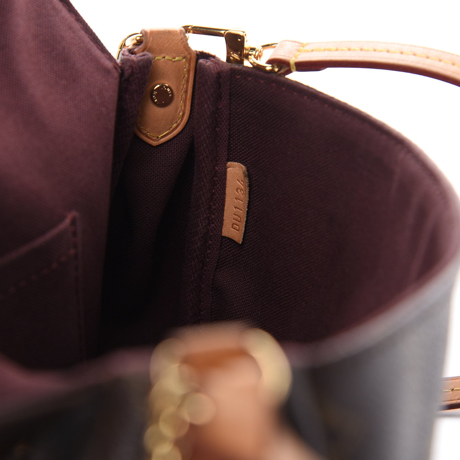 Louis Vuitton Monogram Favorite MM 7 of 13