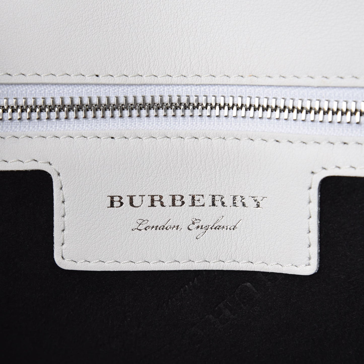 Trench Calfskin Medium DK88 Top Handle Bag Chalk White