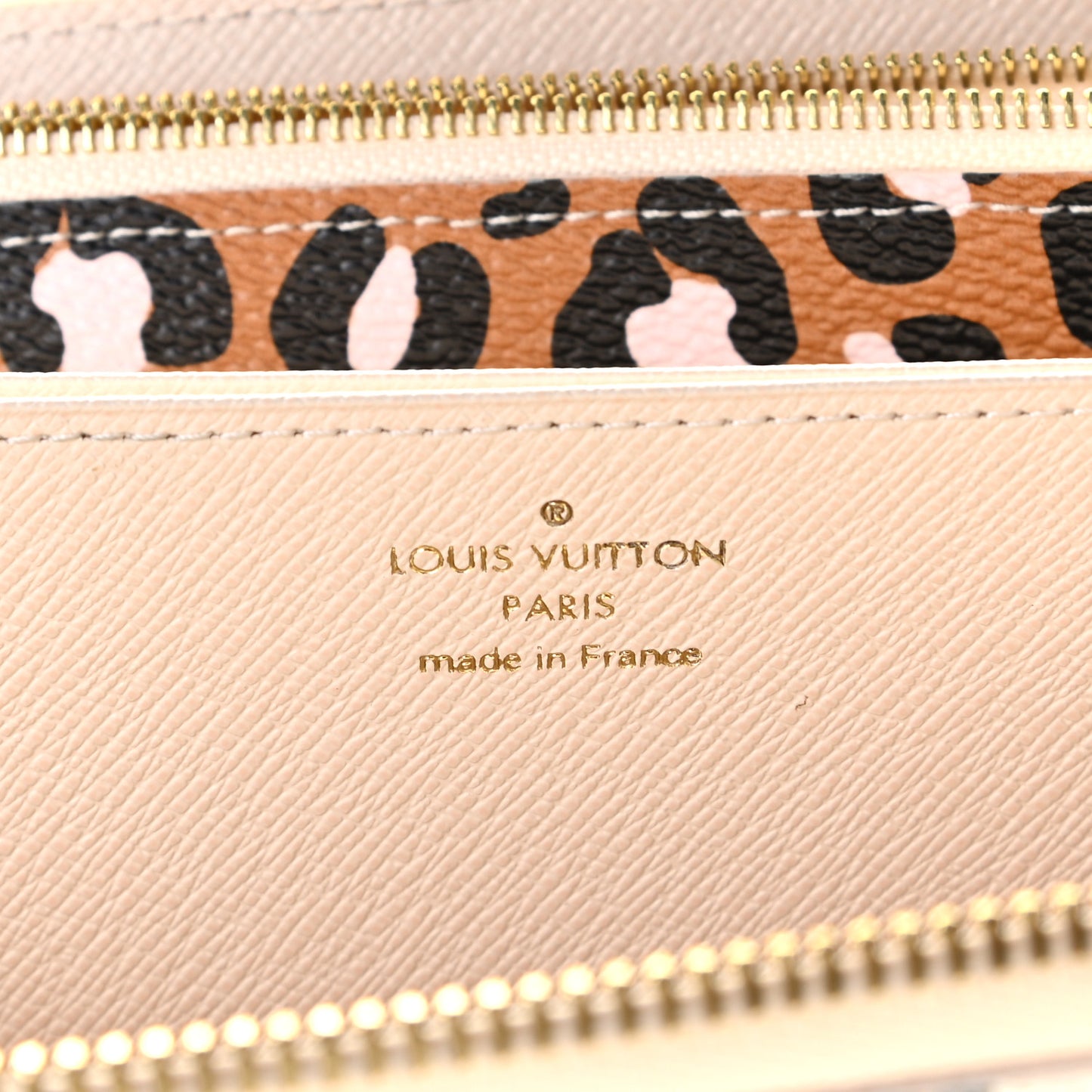 Monogram Giant Wild At Heart Zippy Wallet Creme