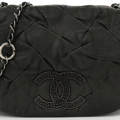 Chanel Iridescent Calfskin Glint Flap Black 8 of 13