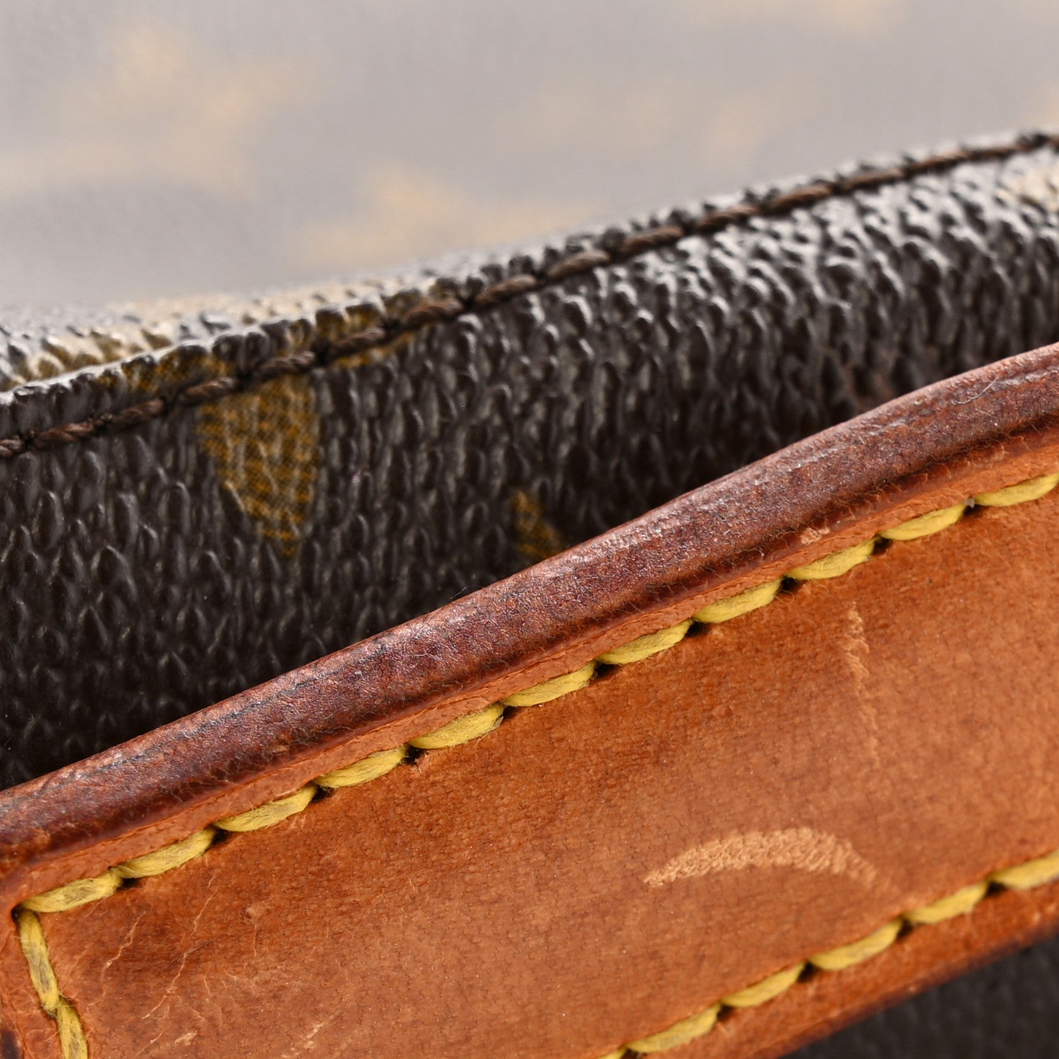 Louis Vuitton Monogram Looping GM 15 of 15