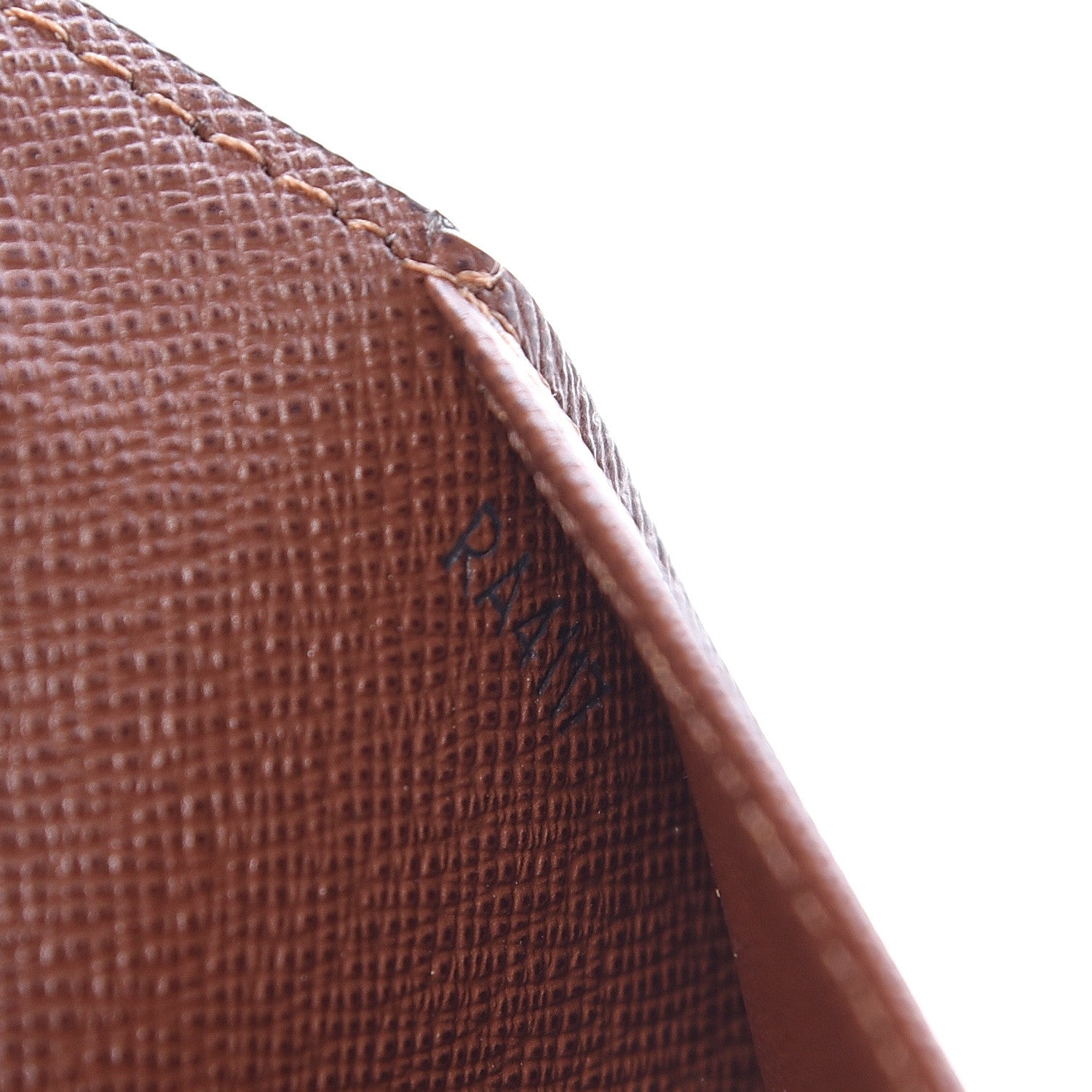 Louis Vuitton Monogram Small Ring Agenda Cover 7 of 10