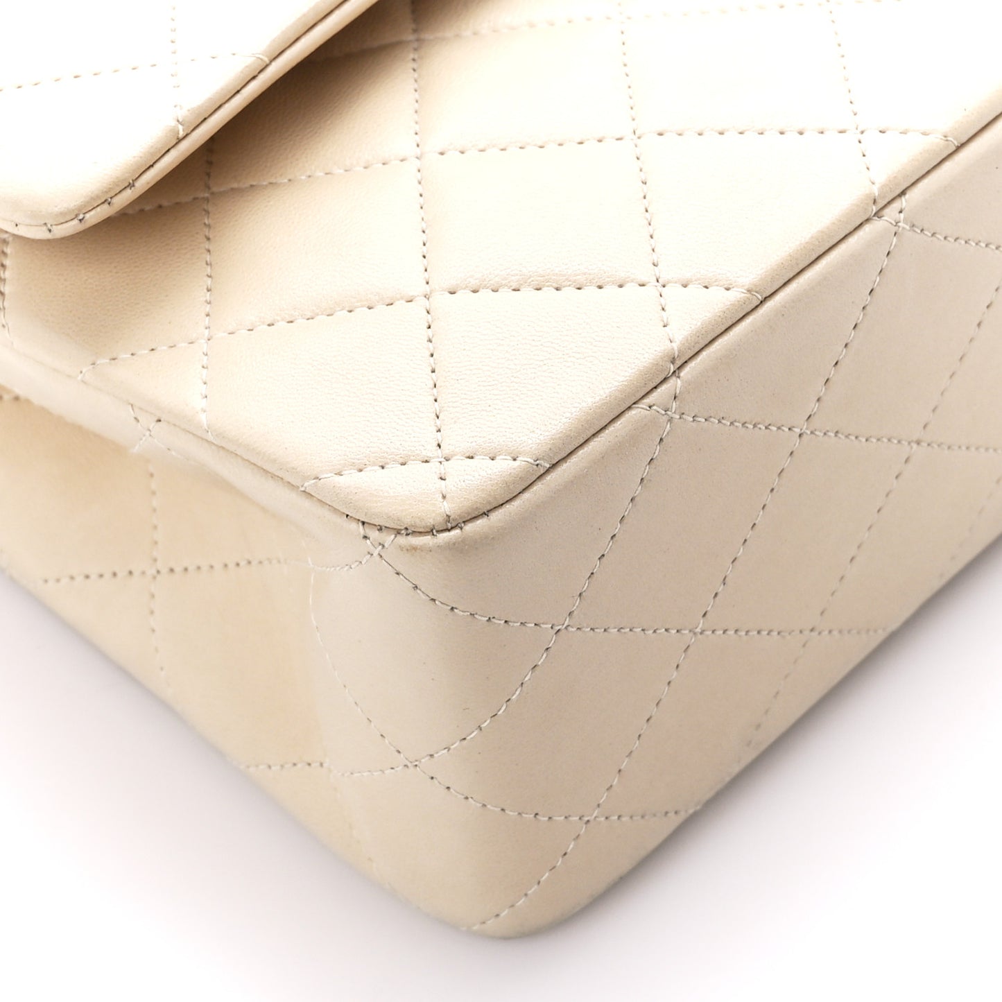 Lambskin Quilted Medium Double Flap Beige
