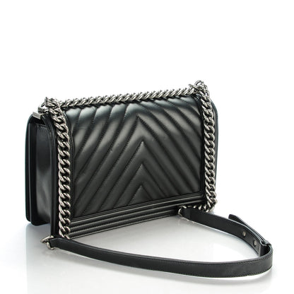 Chanel Calfskin Chevron New Medium Boy Flap Black 3 of 7