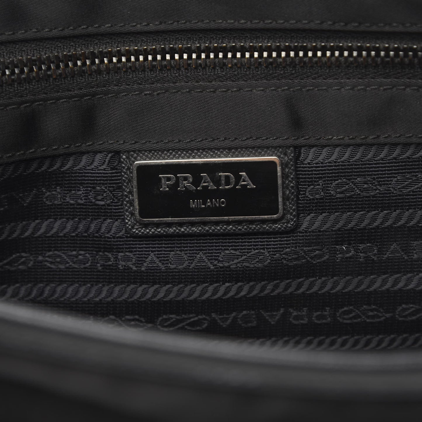 Tessuto Nylon Saffiano Logo Messenger Bag Black