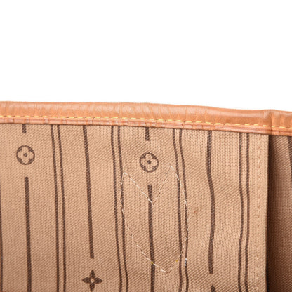Louis Vuitton Monogram Neverfull MM 9 of 22
