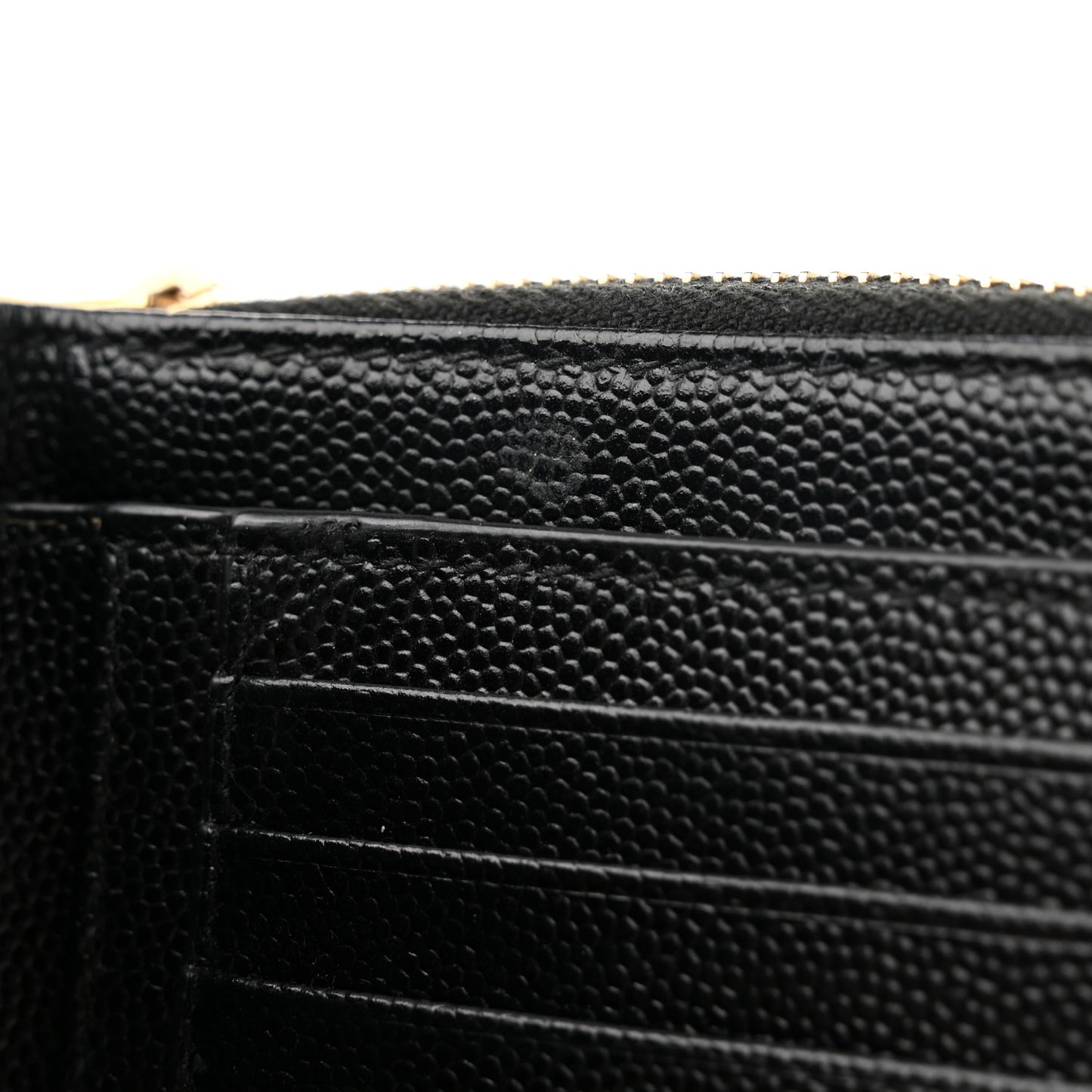 Grain De Poudre Matelasse Chevron Monogram Compact Zip Around Wallet Black
