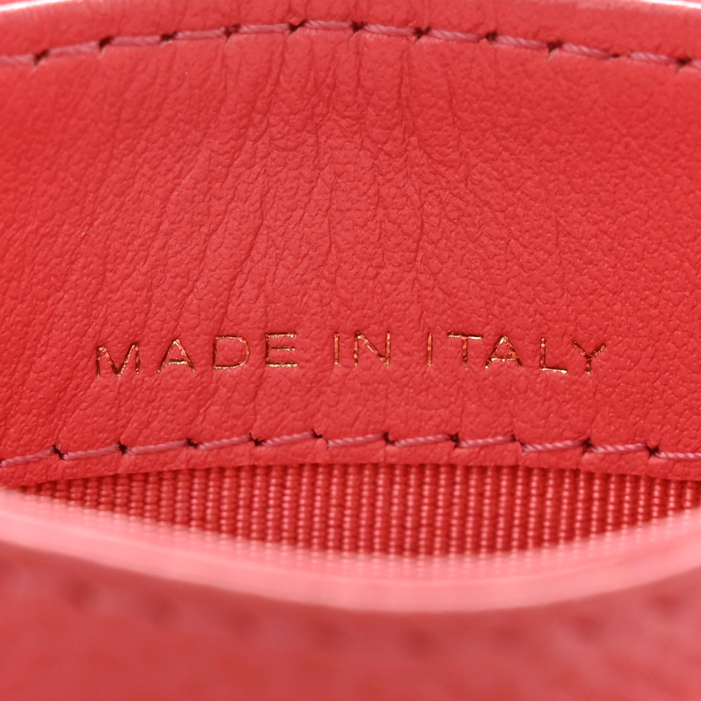 Caviar Quilted Card Holder Pink