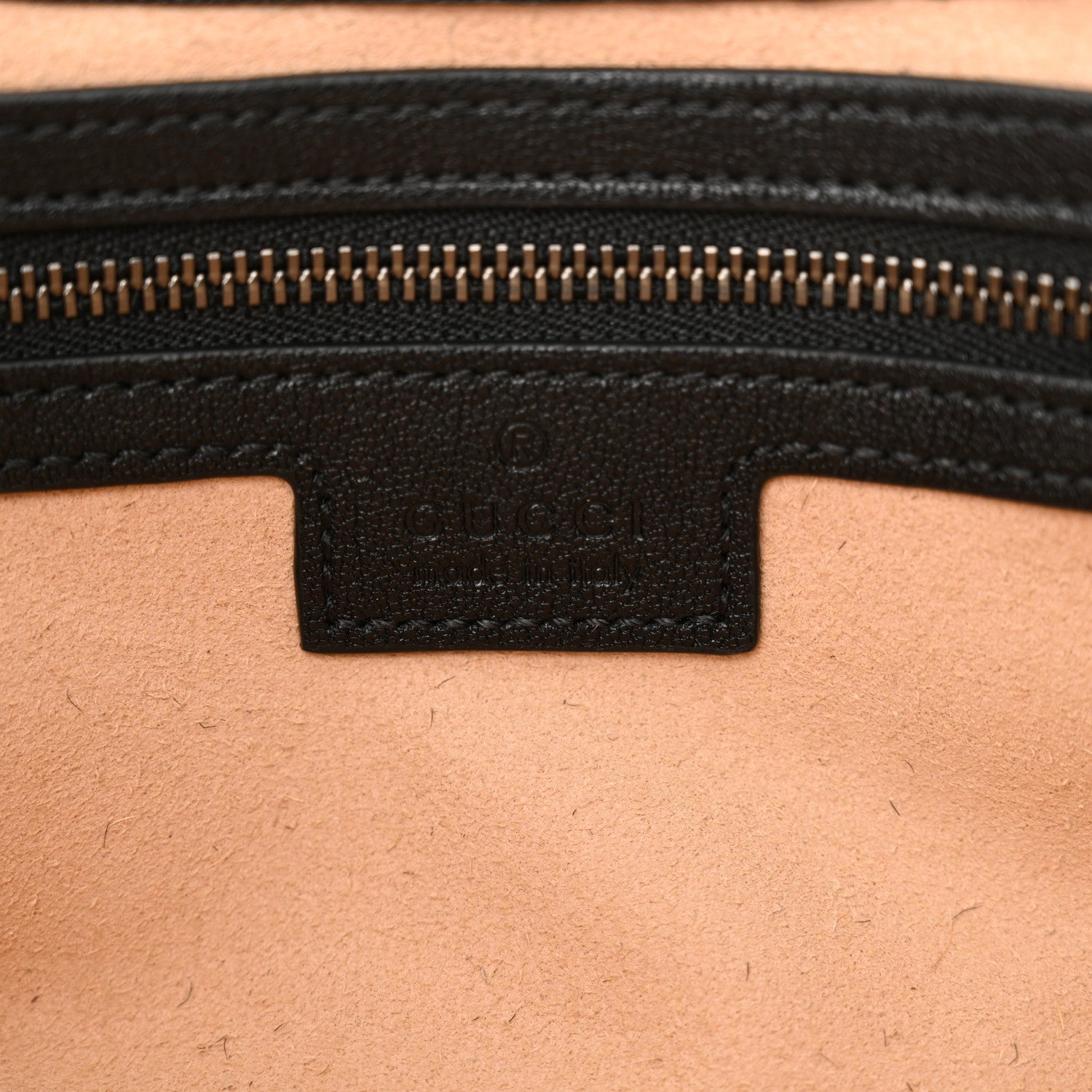 Gucci Goatskin Small GG Monochrome Aphrodite Shoulder Bag Black 7 of 10