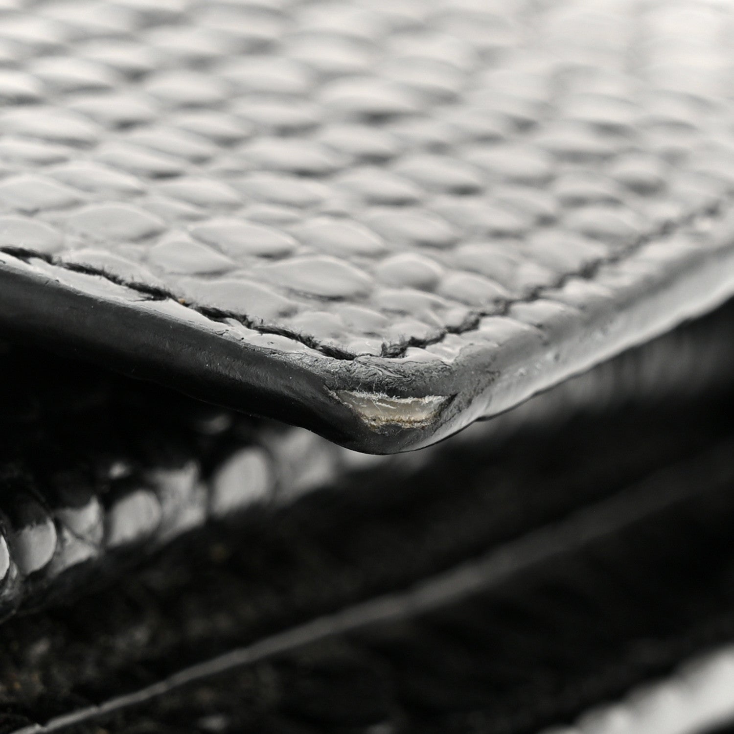 Saint Laurent Calfskin Crocodile Embossed Medium Monogram Sunset Black 12 of 12