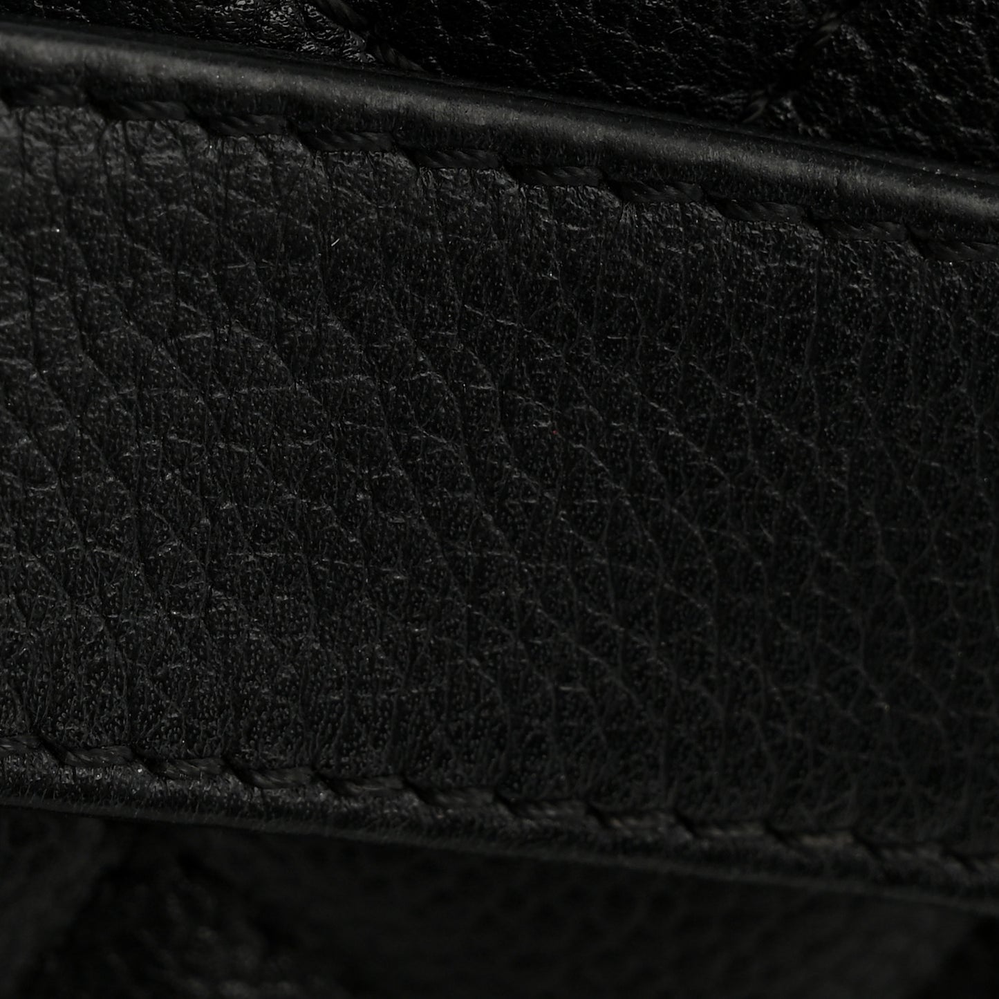 Caviar Quilted Petit Shopping Tote PST Black