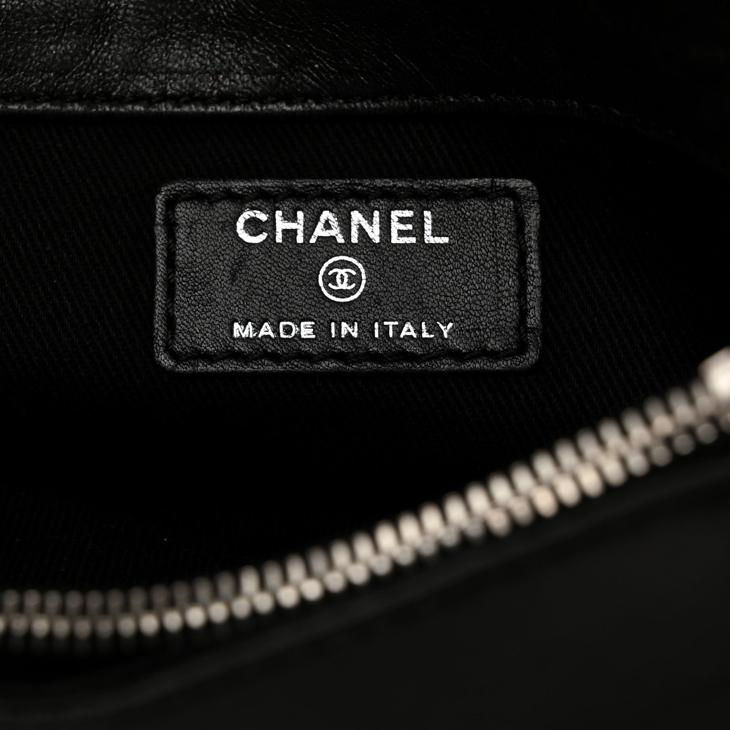 Lambskin Quilted 2.55 Reissue Pouch Black