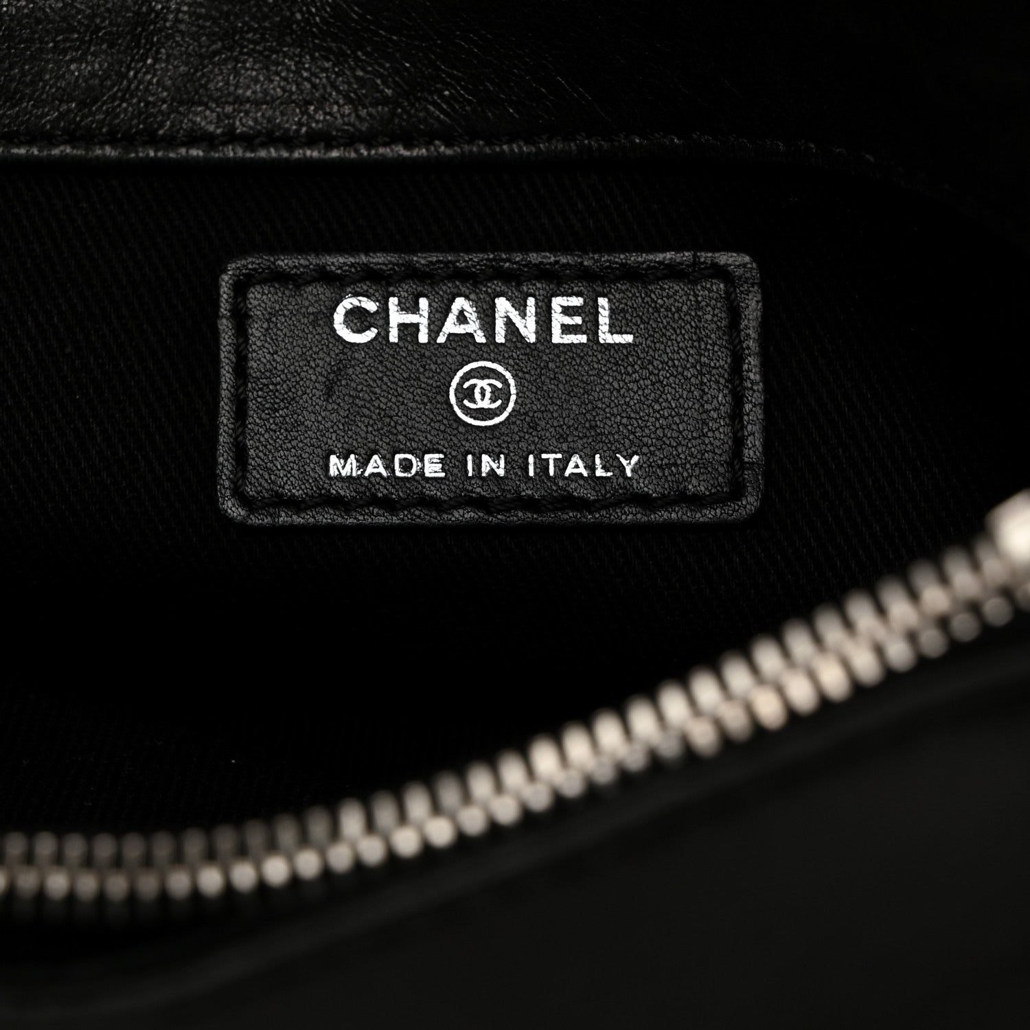 Chanel Lambskin Quilted 2.55 Reissue Pouch Black 6 of 12