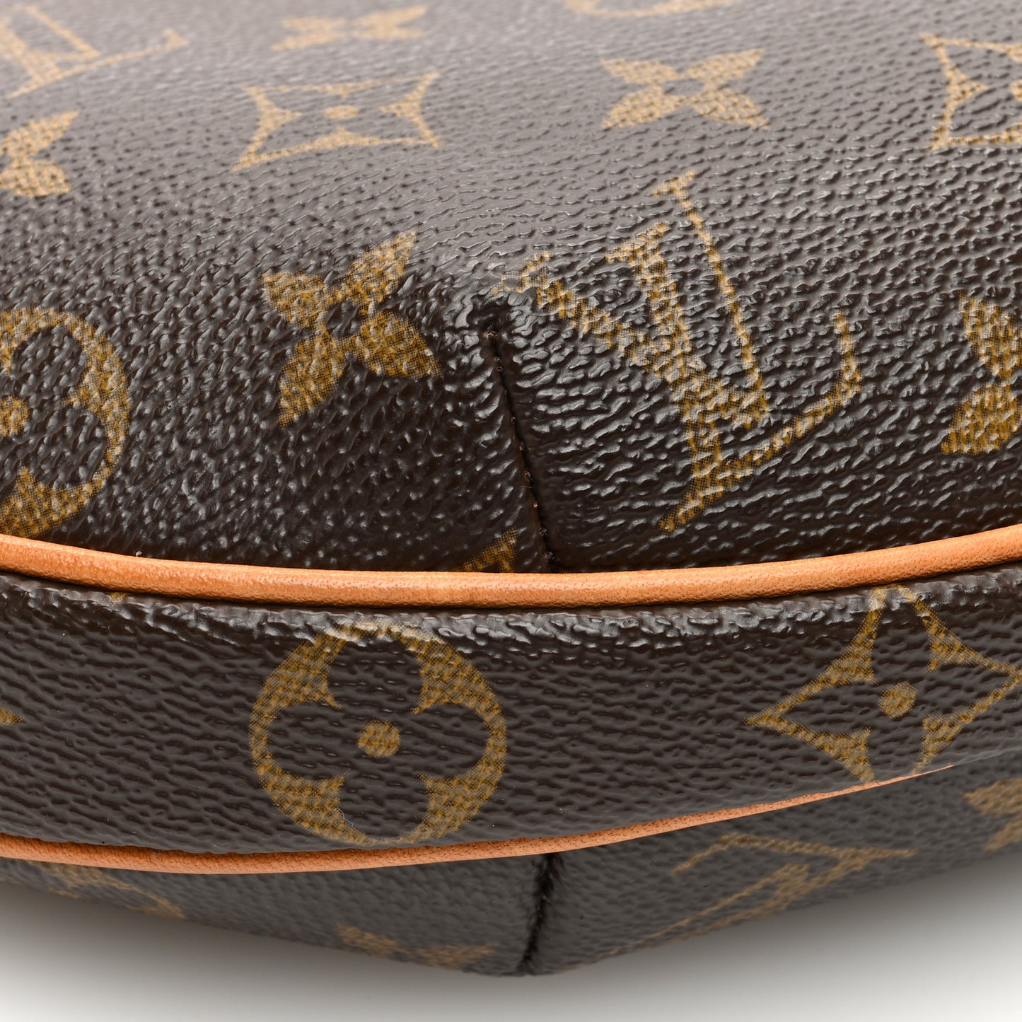 Monogram Croissant PM