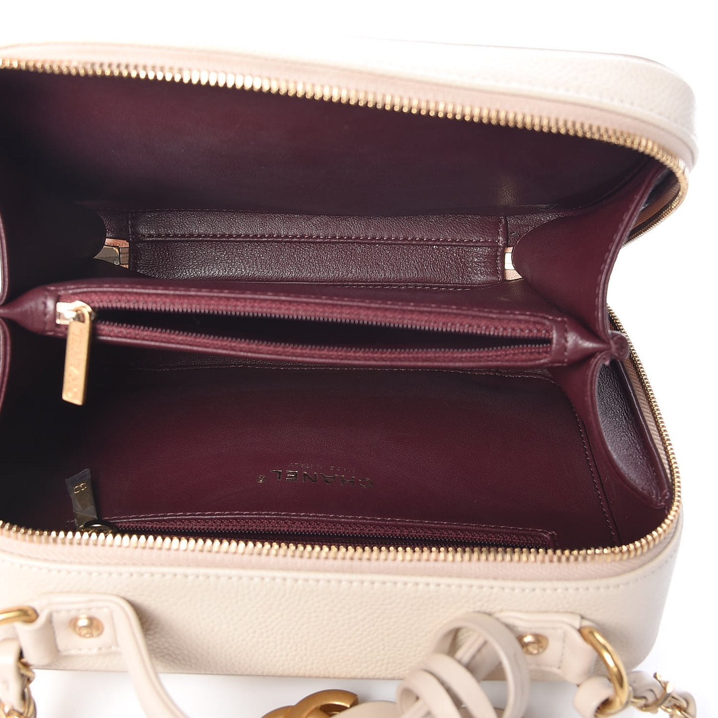 Caviar Quilted Medium CC Filigree Vanity Case Light Beige