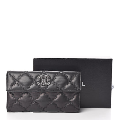 Chanel Calfskin Double Stitch Hamptons Flap Wallet Black 9 of 10