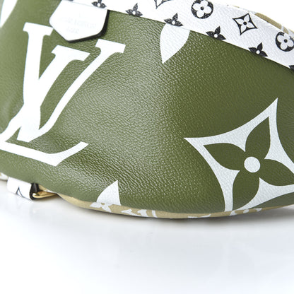 Louis Vuitton Monogram Giant Bumbag Kaki Beige 7 of 9