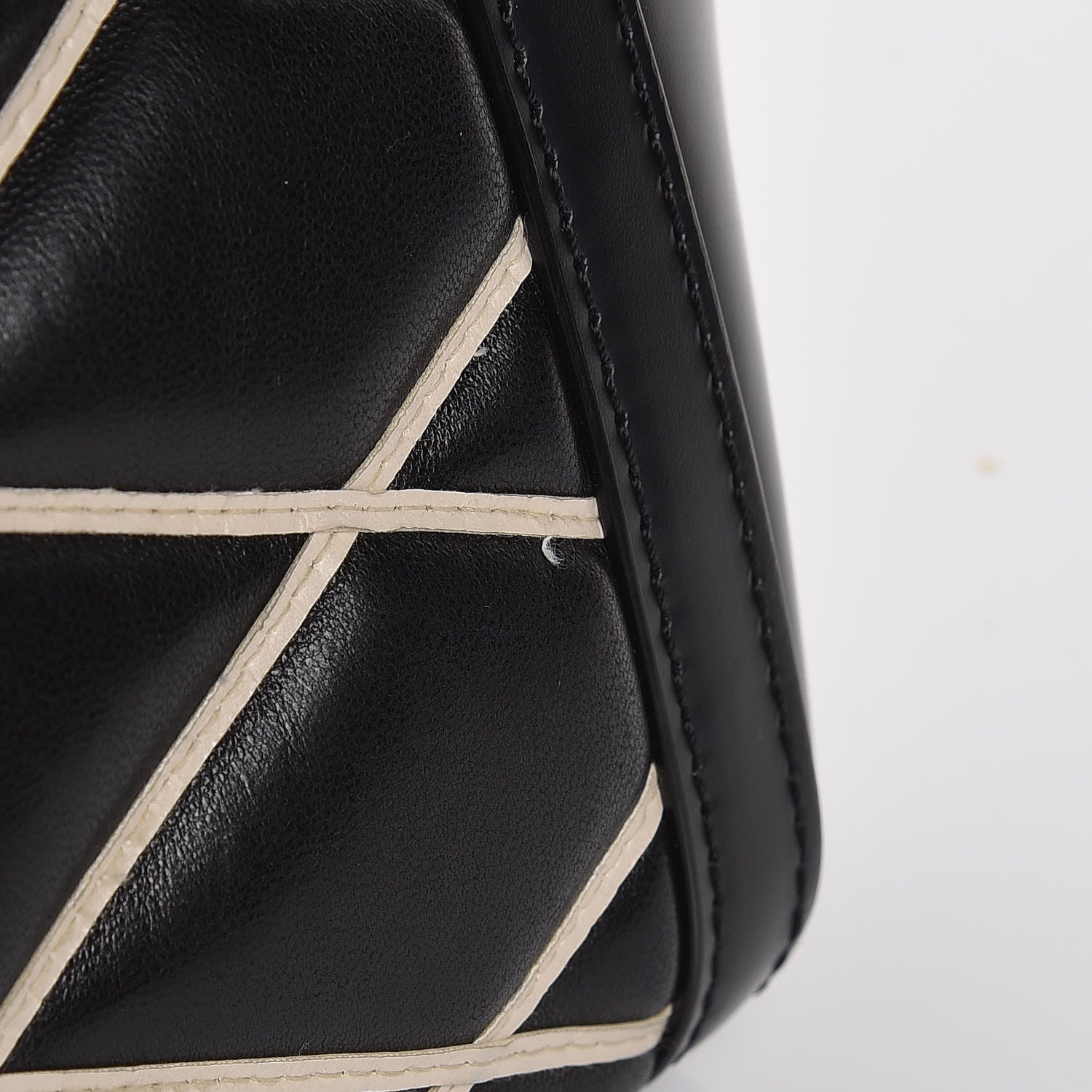 Louis Vuitton Lambskin Malletage Pochette Flap Black 10 of 10