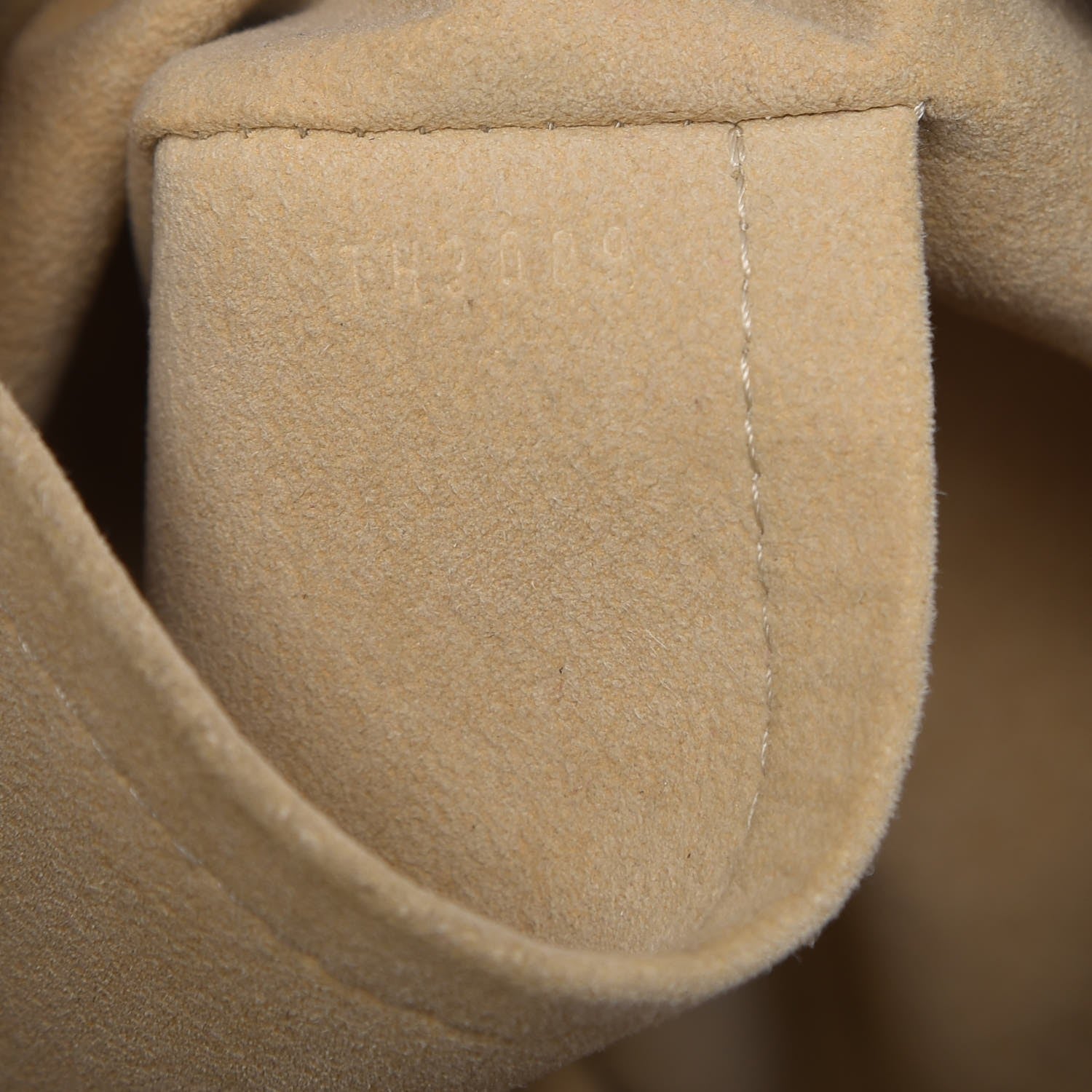 Louis Vuitton Monogram Etoile City GM 7 of 9