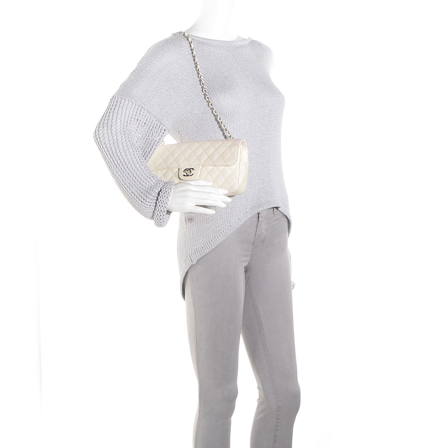 Chanel Caviar Quilted East West Flap White 2 of 8