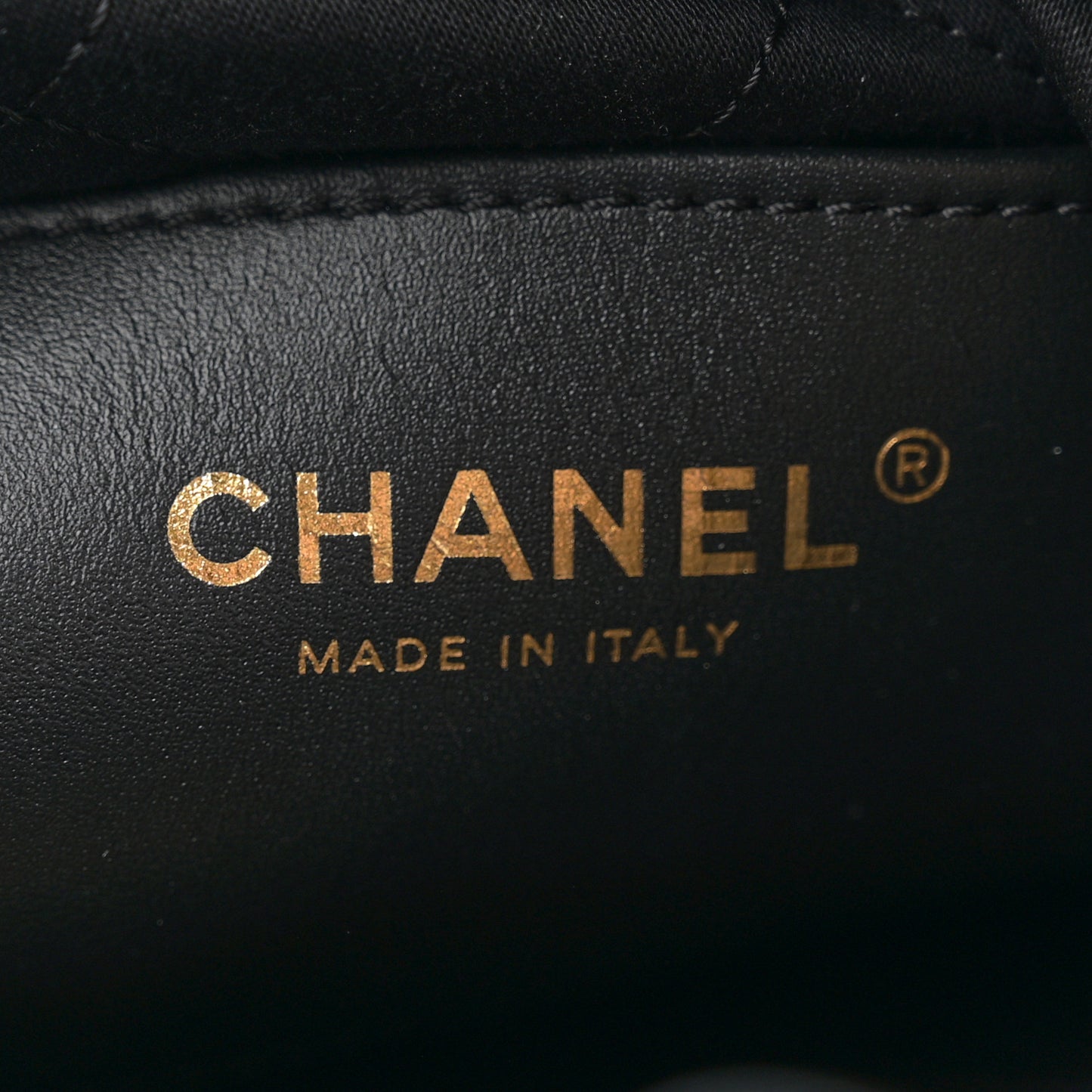 Shiny Calfskin Quilted Mini Chanel 22 Black