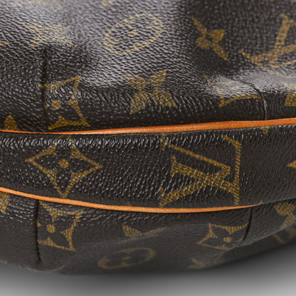 Louis Vuitton Monogram Croissant MM 8 of 11