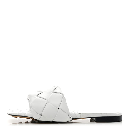 Bottega Veneta Nappa Maxi Intrecciato Lido Flat Sandals 39 Optic White 1 of 7
