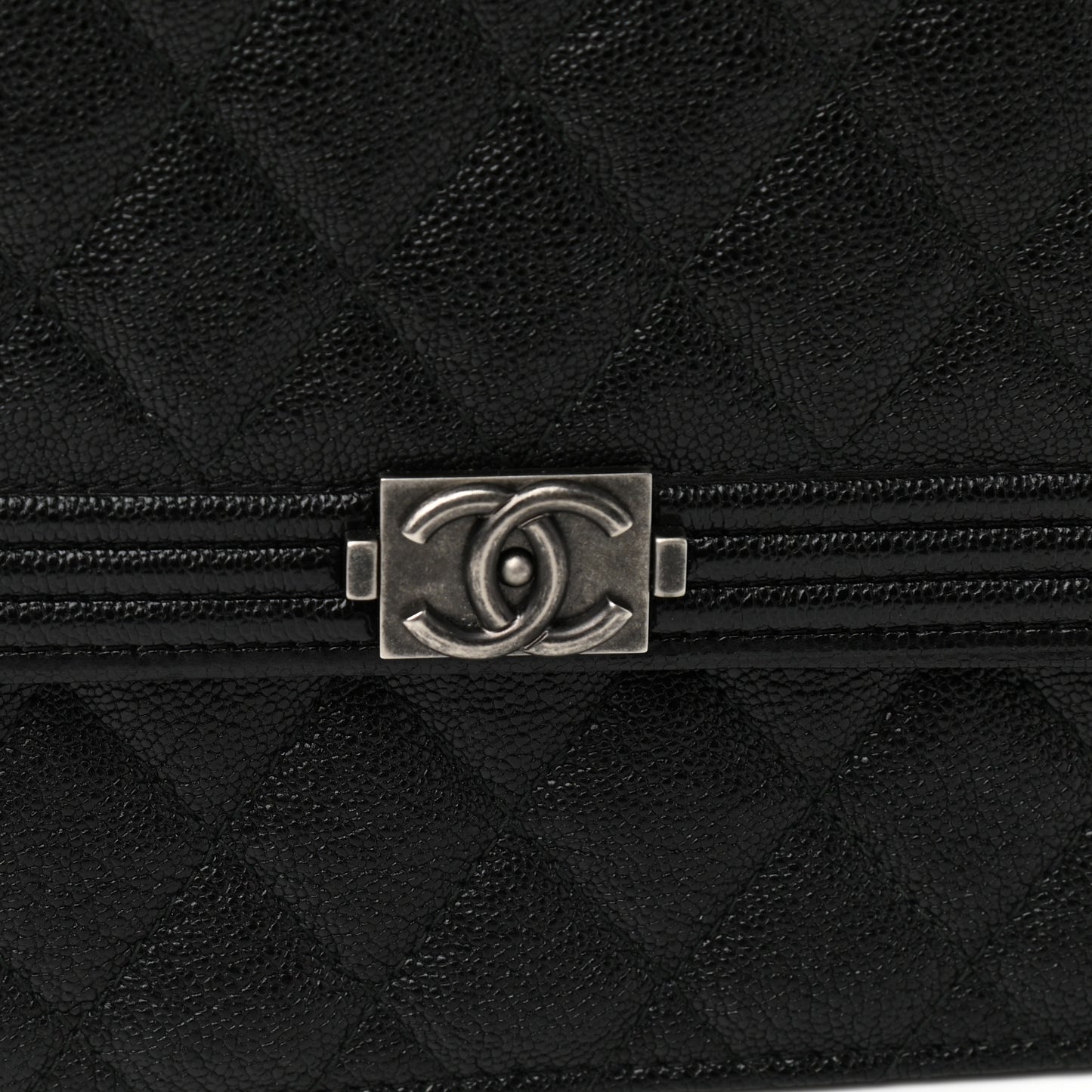 Caviar Quilted Boy Clutch With Chain Black