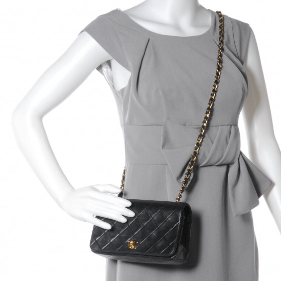 Chanel Lambskin Small Single Flap Black 2 of 8