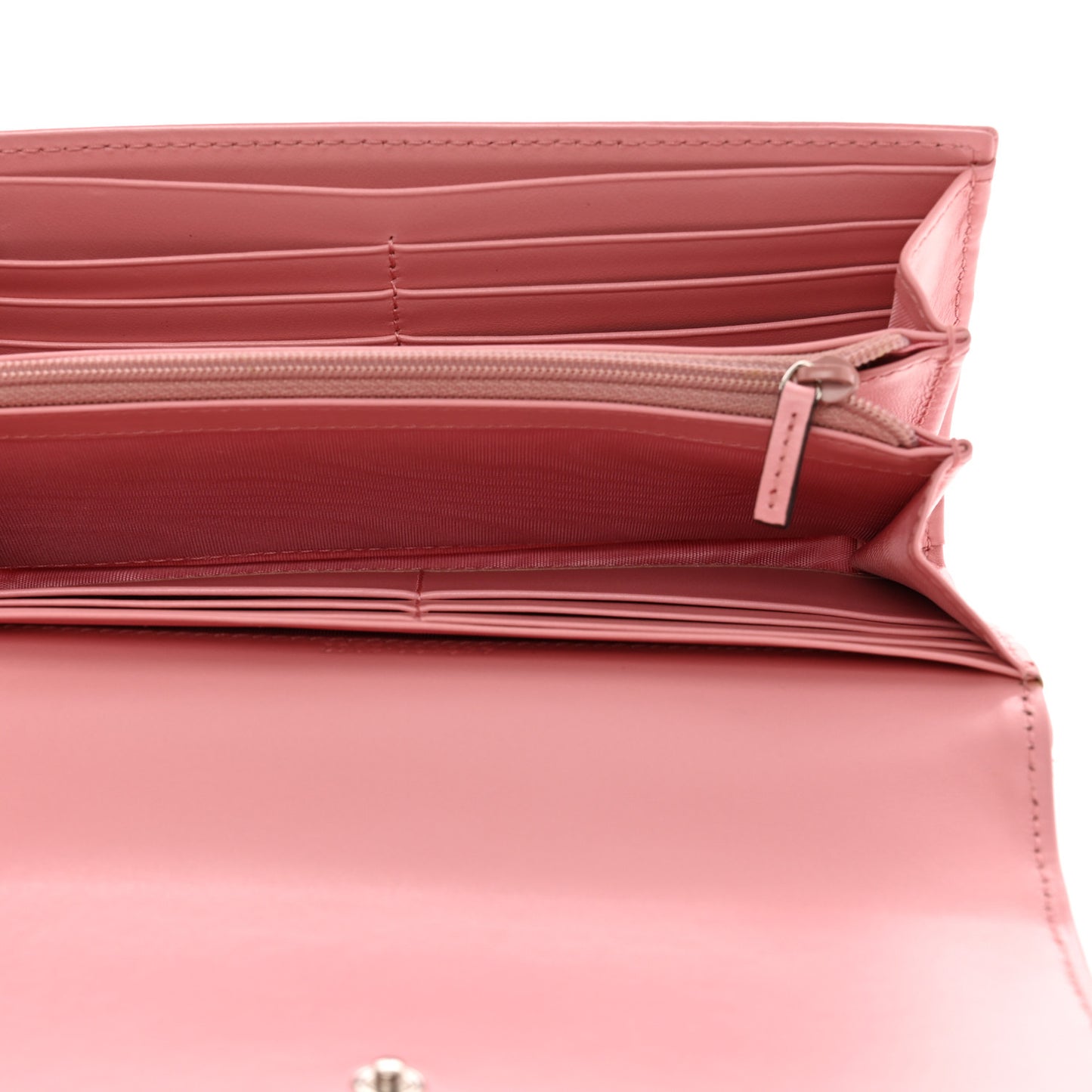 Calfskin Matelasse GG Marmont Continental Wallet Wild Rose