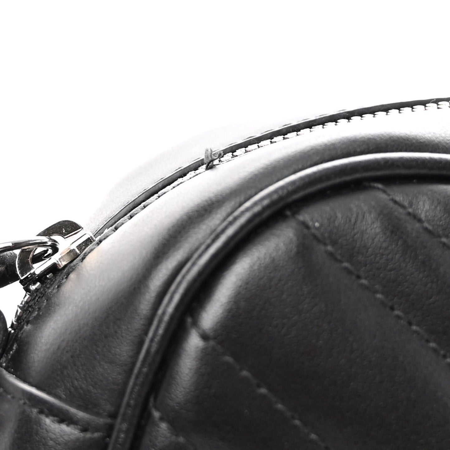 Calfskin Matelasse Monochrome Small GG Marmont Chain Shoulder Bag Black