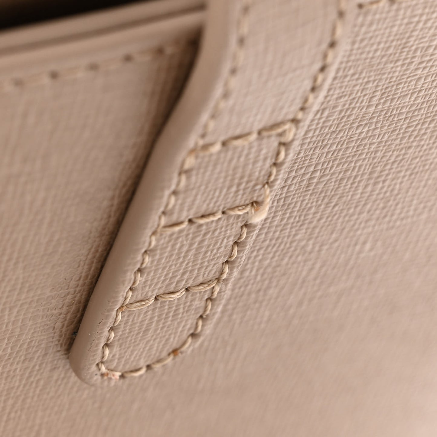 Saffiano Small Zip Tote Beige