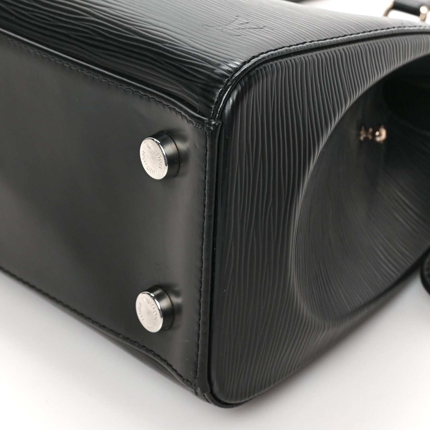 Louis Vuitton Epi Brea MM Black 8 of 8