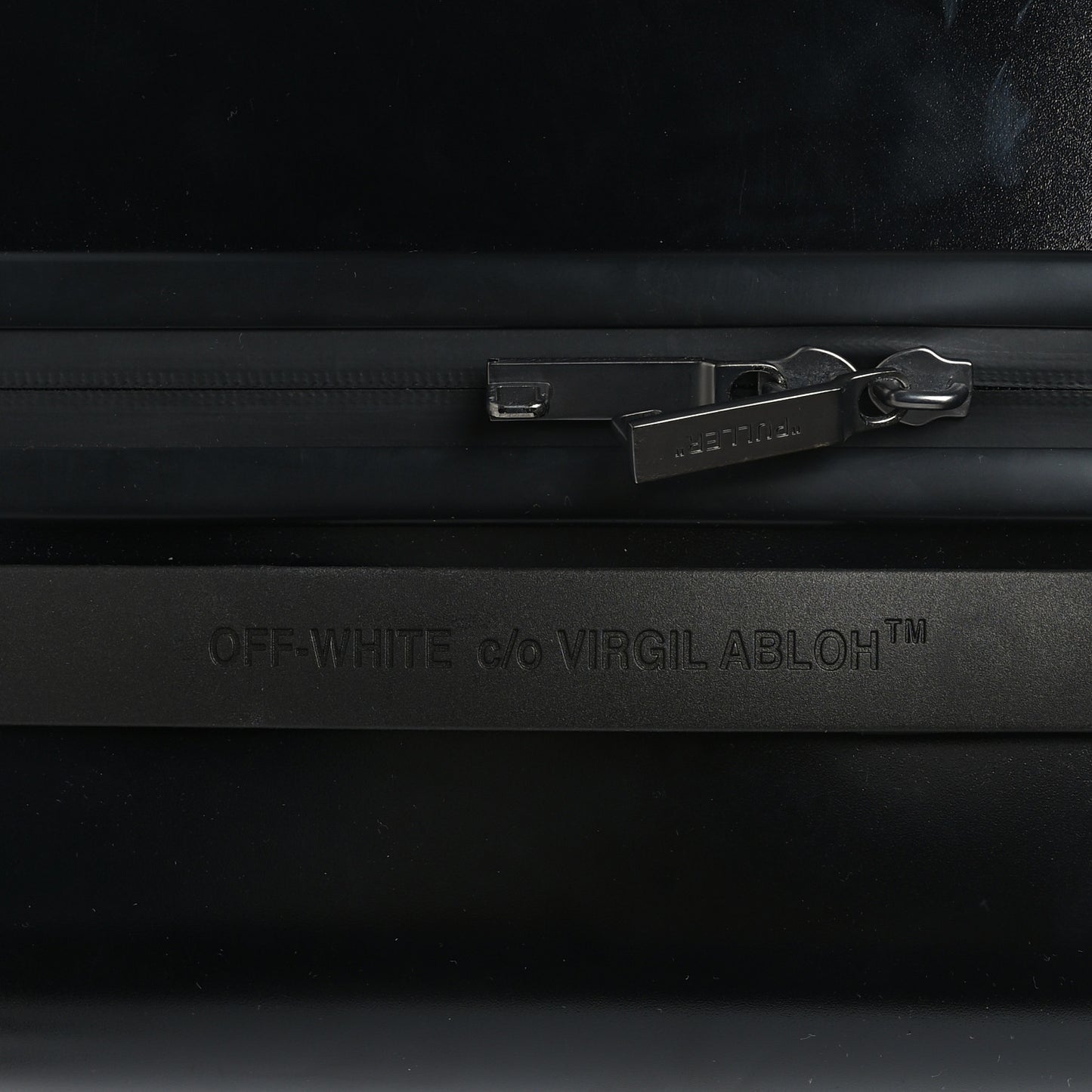 Polycarbonate Luggage Black