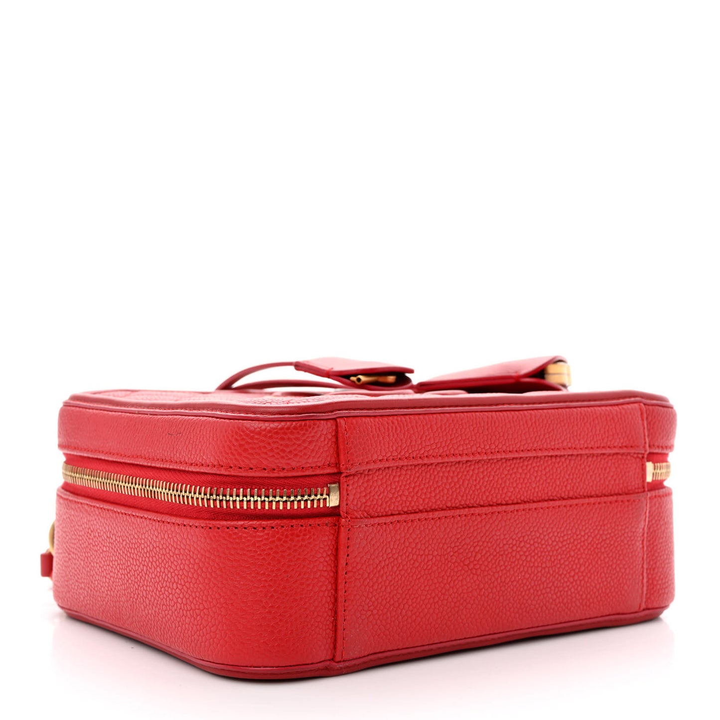 Caviar Quilted Medium CC Filigree Vanity Case Red