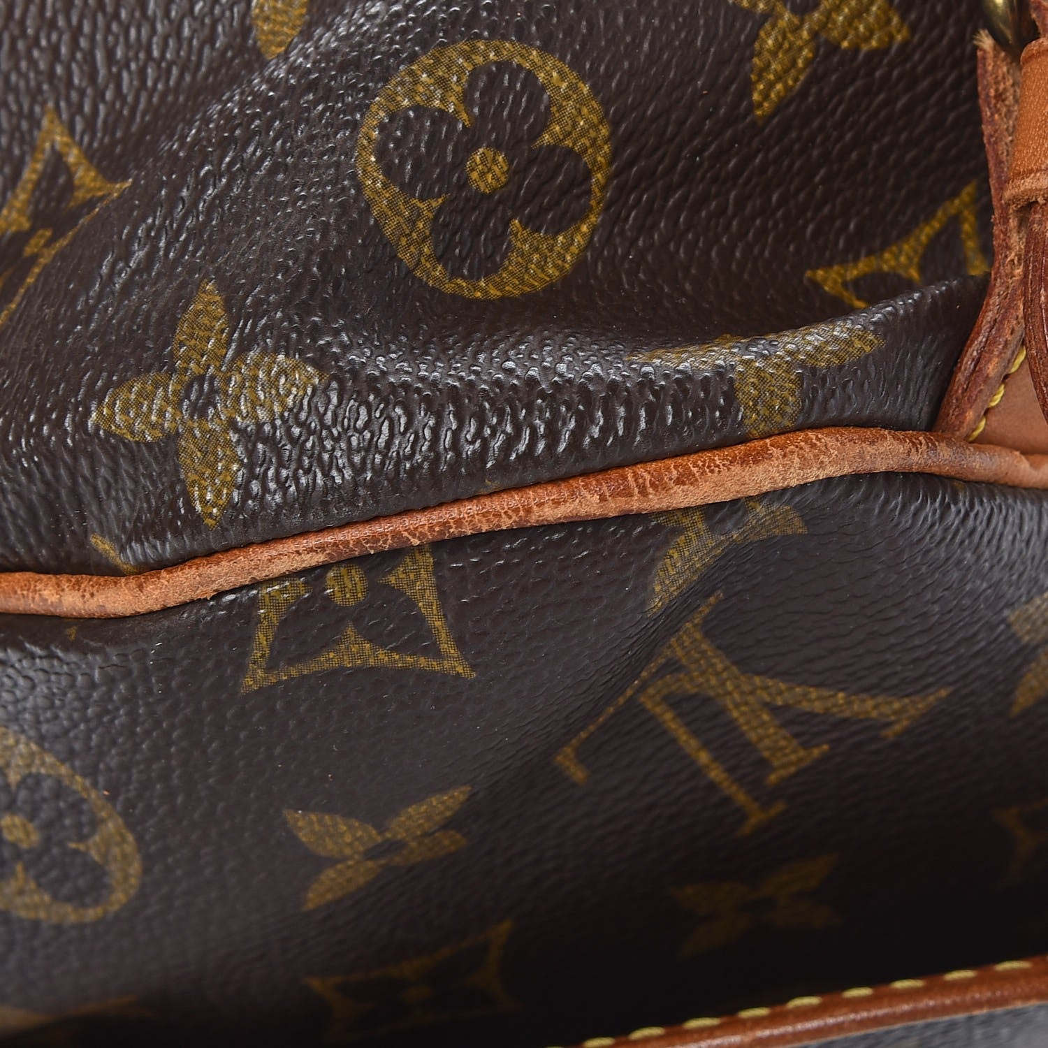 Louis Vuitton Monogram Saumur 30 16 of 18