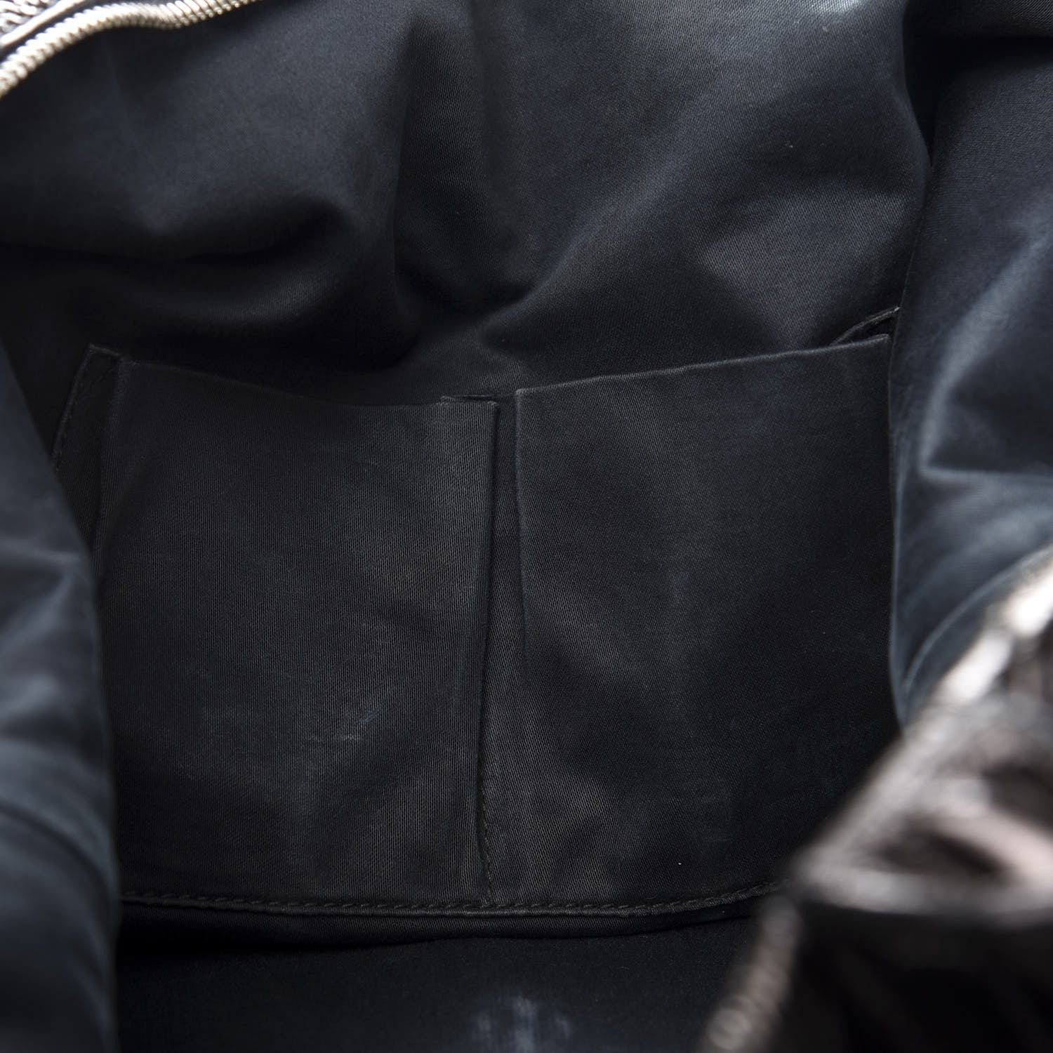 Saint Laurent Textured Patent Easy Y Bag Black 8 of 18