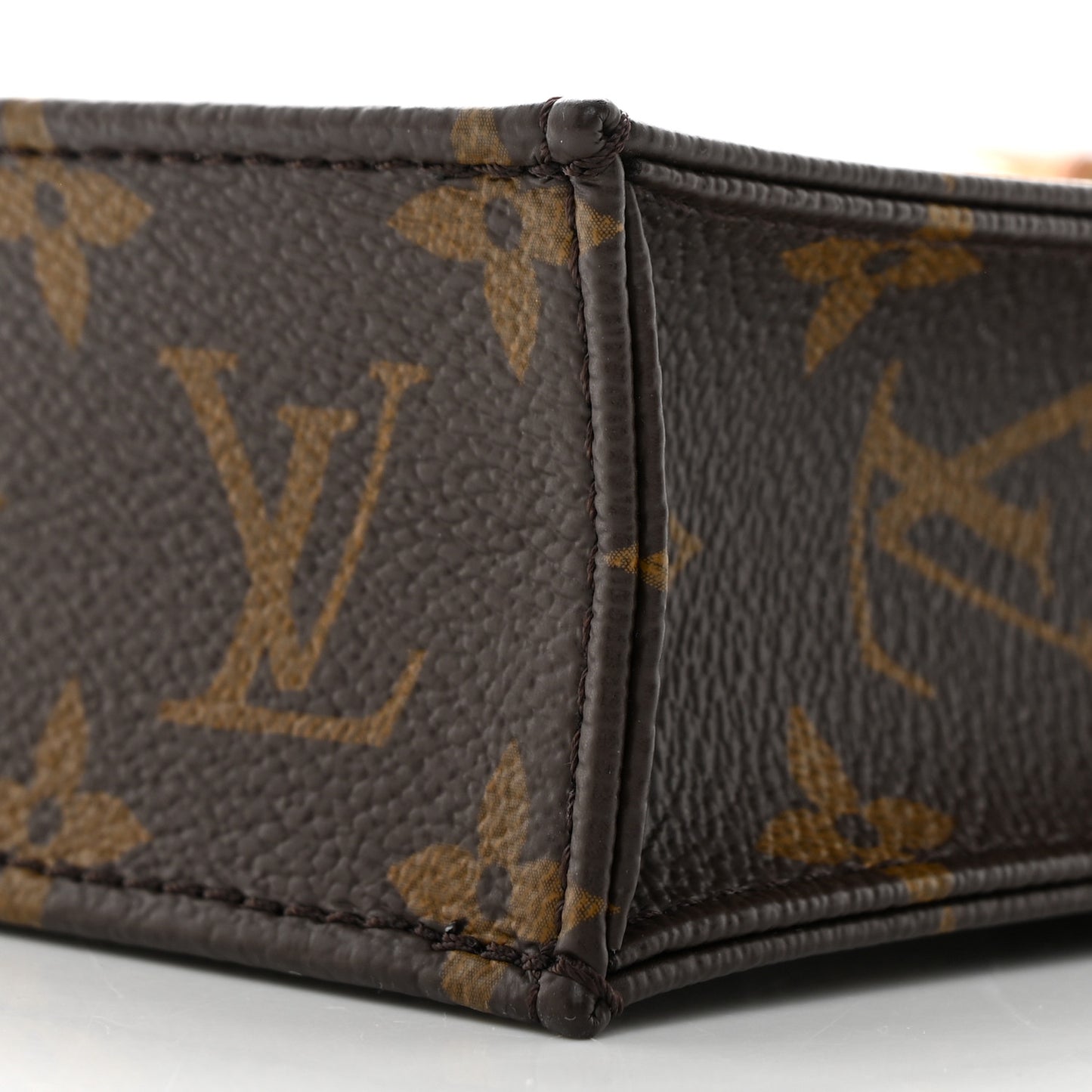 Monogram Petit Sac Plat