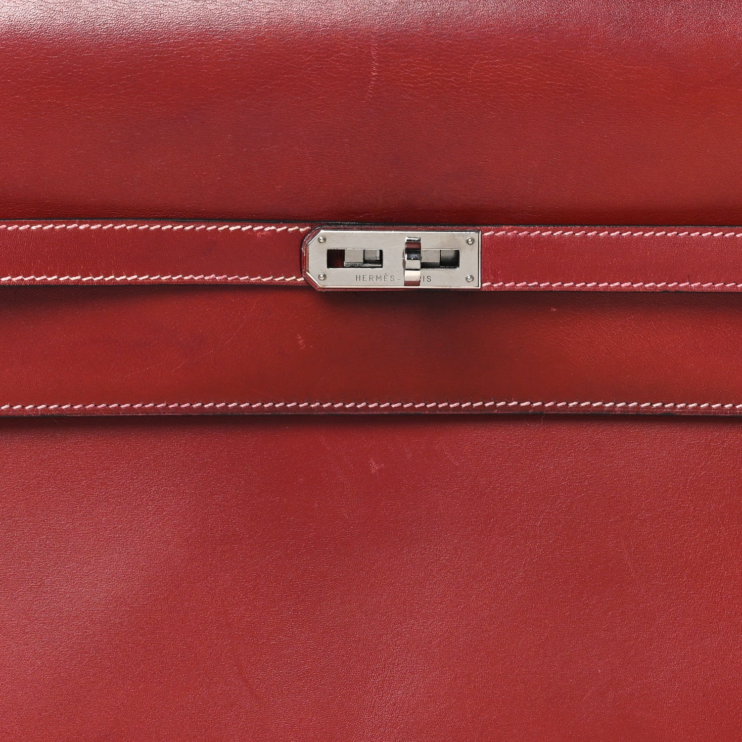 Hermes Box Kelly Depeche 38 Rouge H 1750162 – FASHIONPHILE