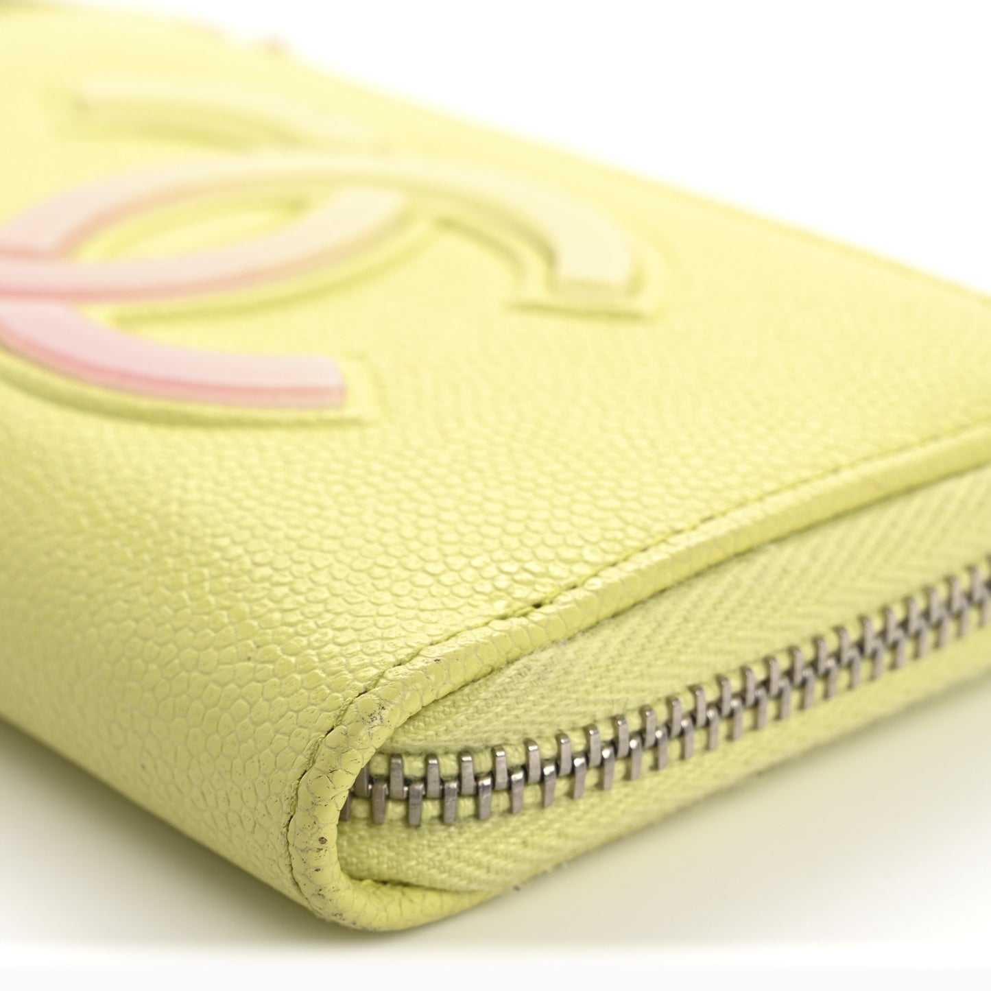 Caviar Key Holder Case Light Pink Light Green