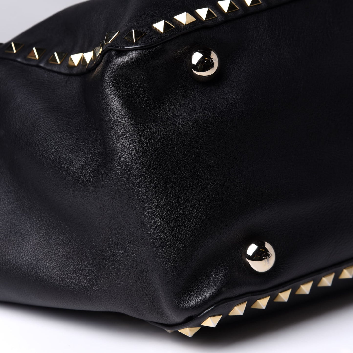Vitello Medium Rockstud Tote Black