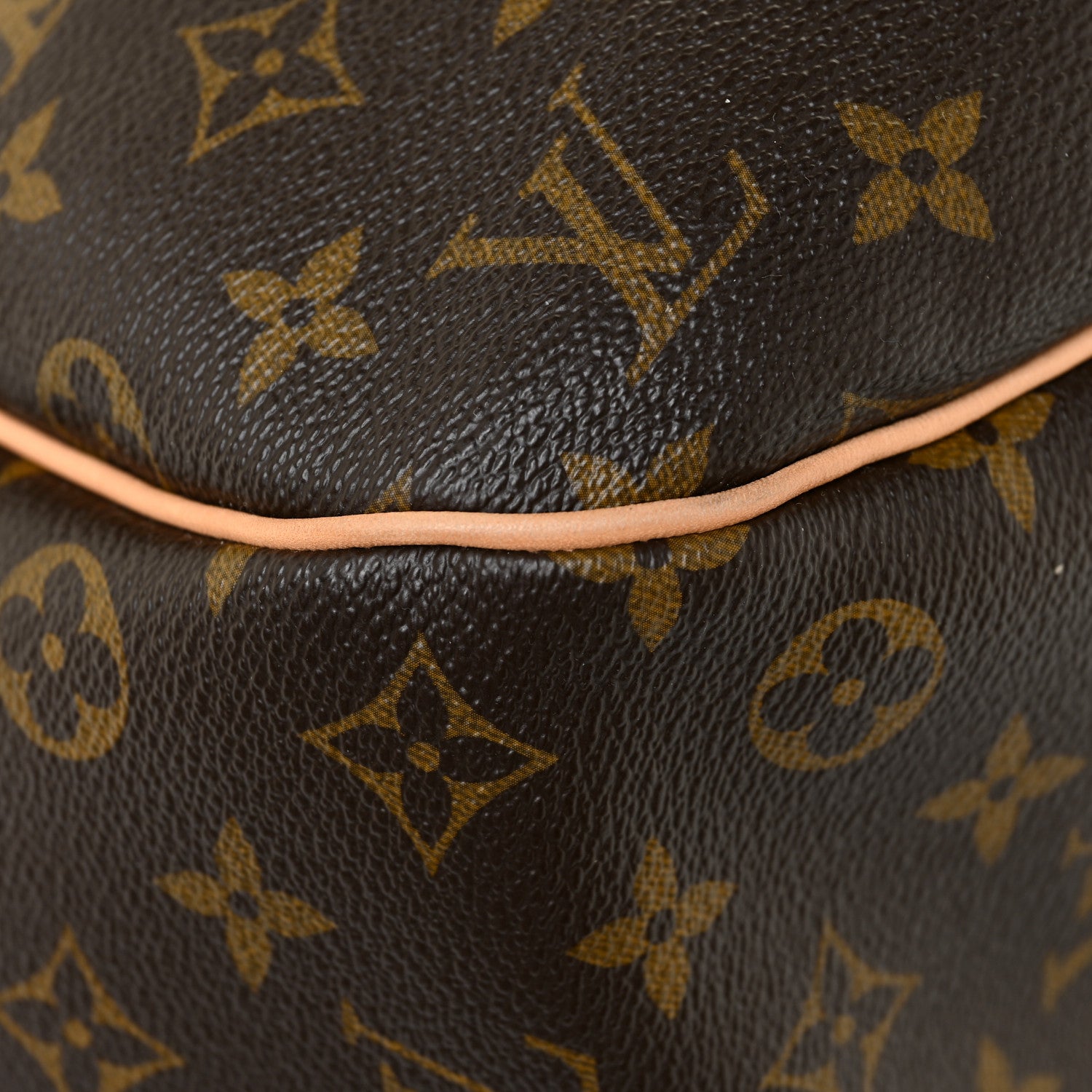 Louis Vuitton Monogram Galliera GM 13 of 15