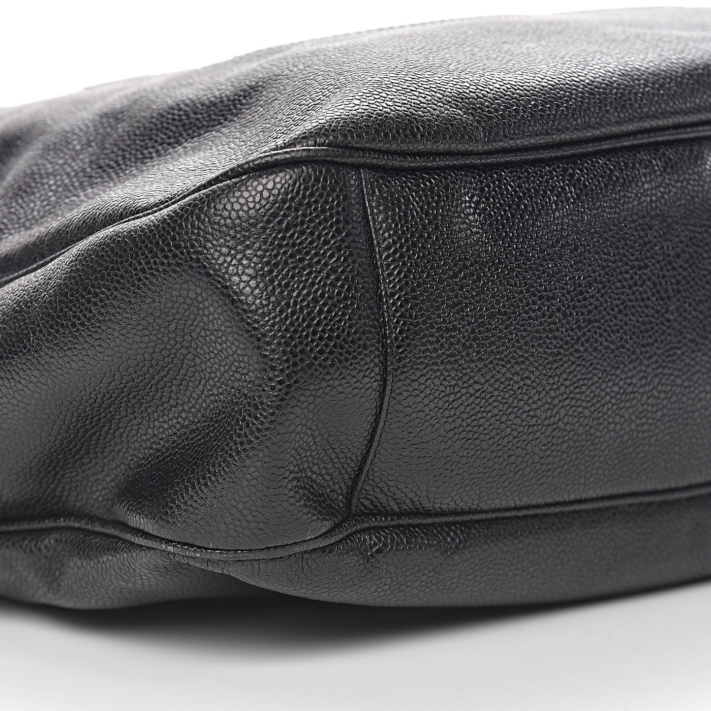 Caviar Large CC Shoulder Bag Black